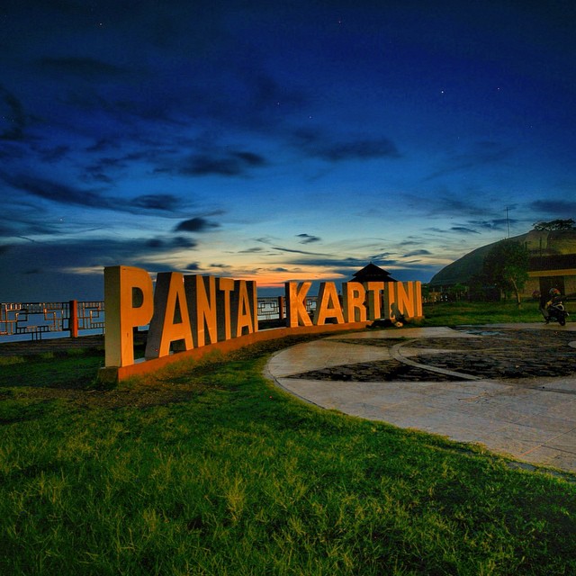 Pantai kartini jepara