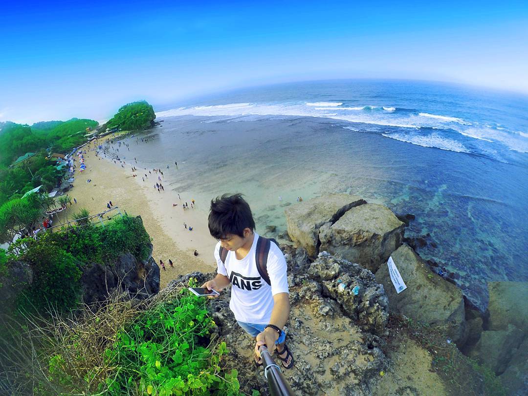 Pantai Indrayanti Jogja Keindahan Panorama Alam Yang Eksotis