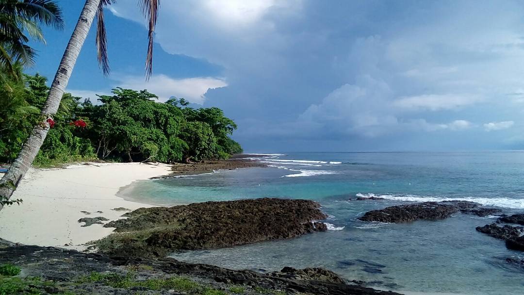 Pantai bakaro manokwari