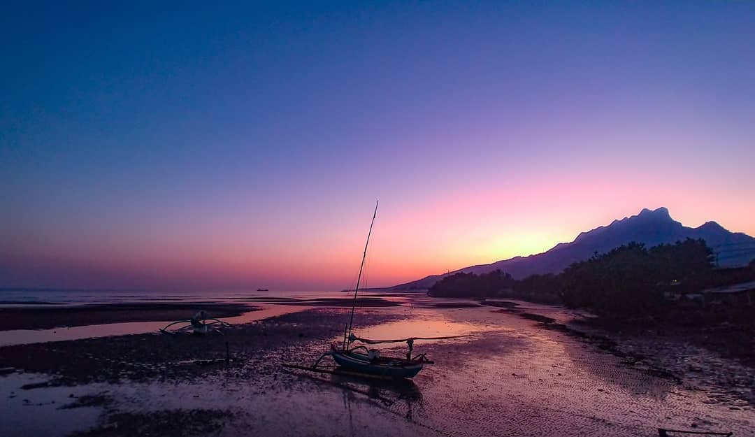 Pantai bletok