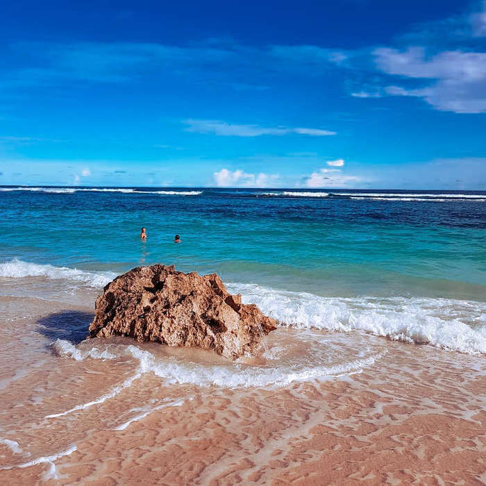 Pantai karma kandara