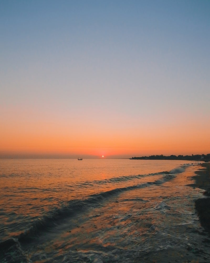 Pantai sendang sikucing