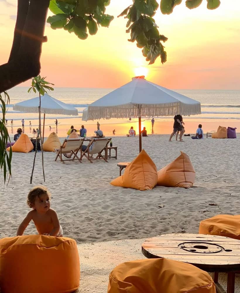 golden sunset pantai legian pasir putih