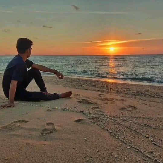 sunset pantai samudra baru